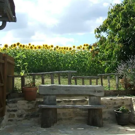 Gite Chez Marot 度假居 *